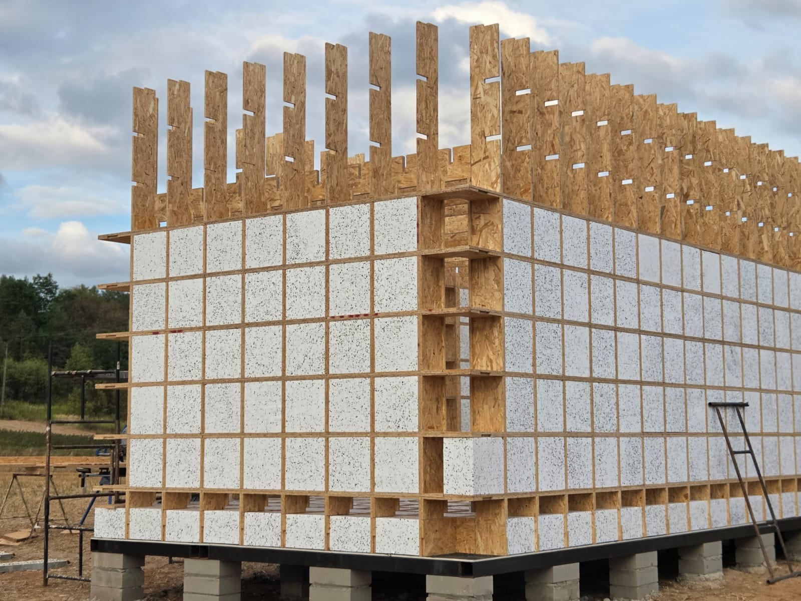 Insulation fits into the cavities.