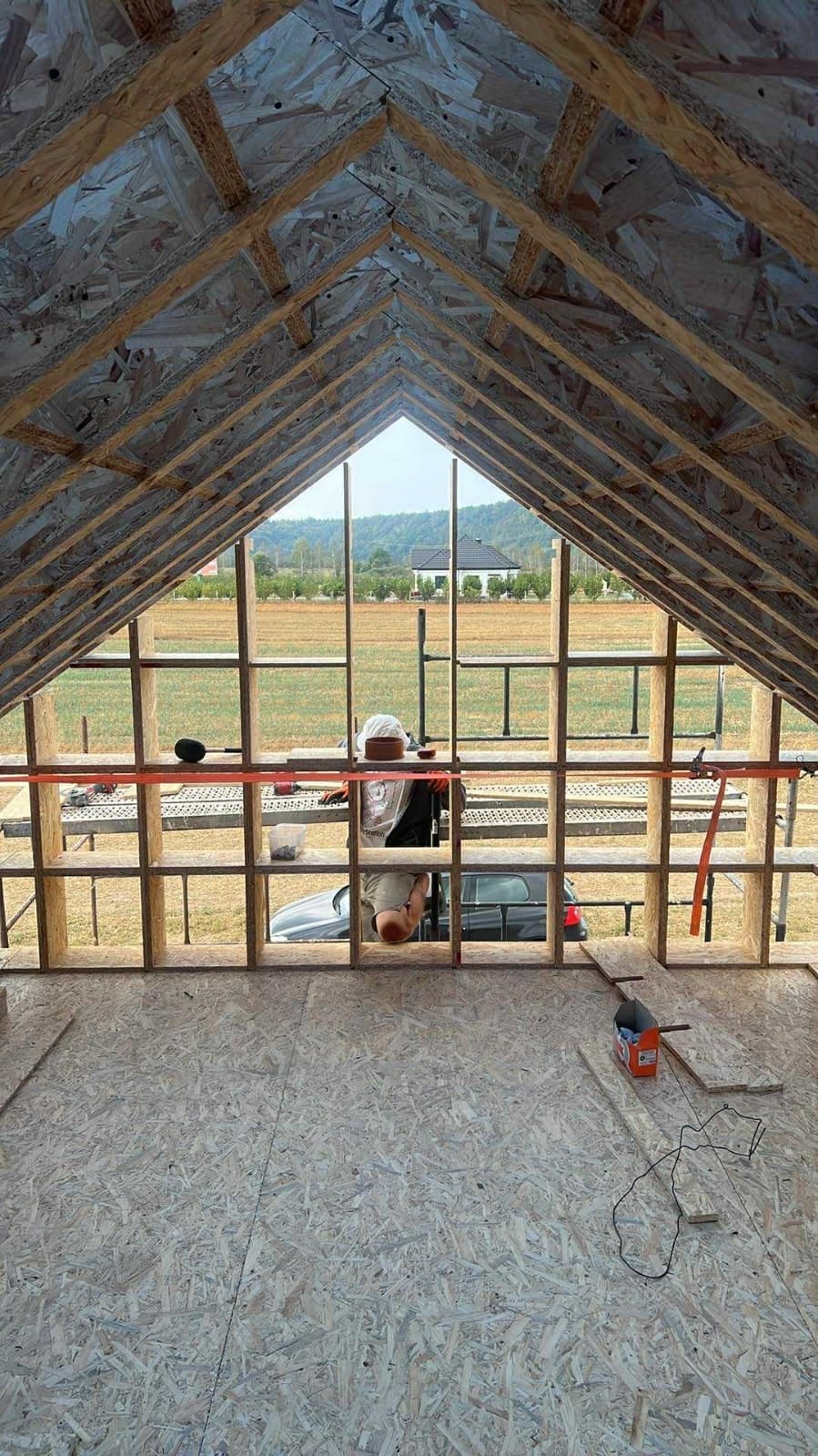 Space beneath the roof.